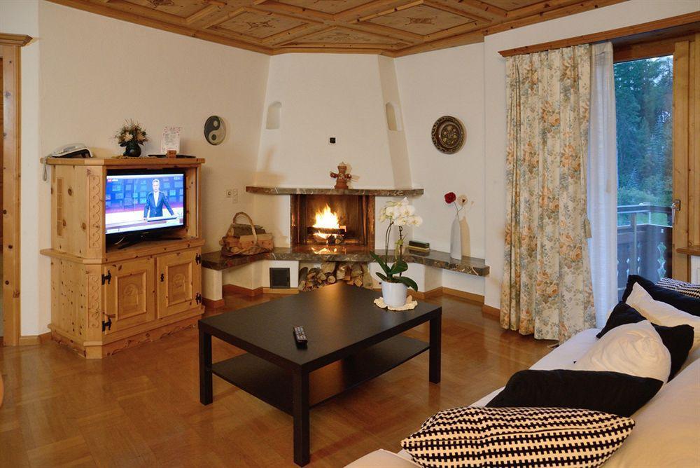 Hotel Corvatsch - Web Check-In Svatý Mořic Exteriér fotografie